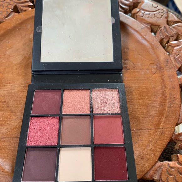 Huda Beauty Mauve Obsessions - Picture 6 of 8